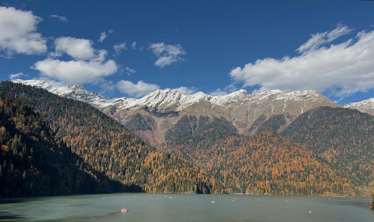Абхазия — там, где горы встречаются с морем — фото 4