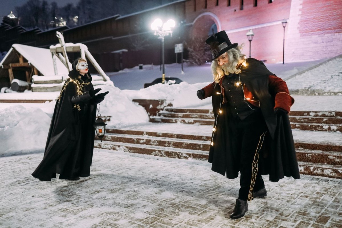 Вечерний спектакль-променад «Новогоднее путешествие по Сочи с Фаролеро» — фото 6