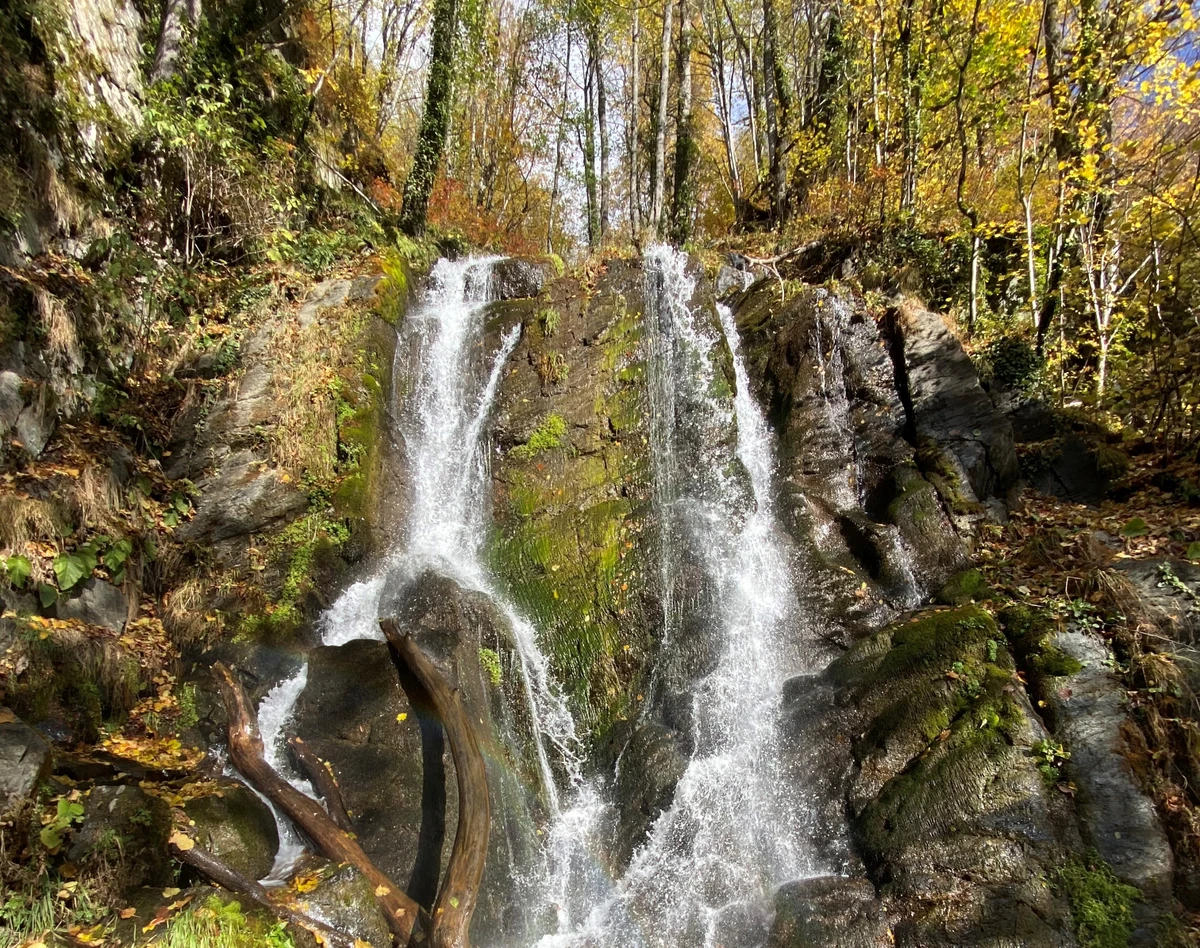 Лёгкий треккинг к водопаду Красной Поляны — фото 2