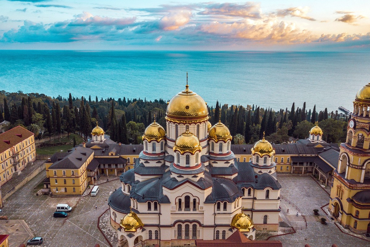 Лучшее в Абхазии: Новый Афон и Гагра из Сочи — фото 10